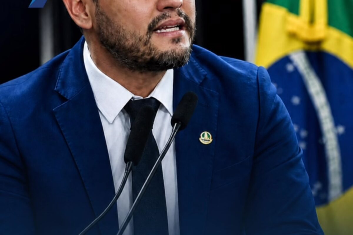 Indecisão de Cleitinho Azevedo sobre governo de Minas provoca racha no PL